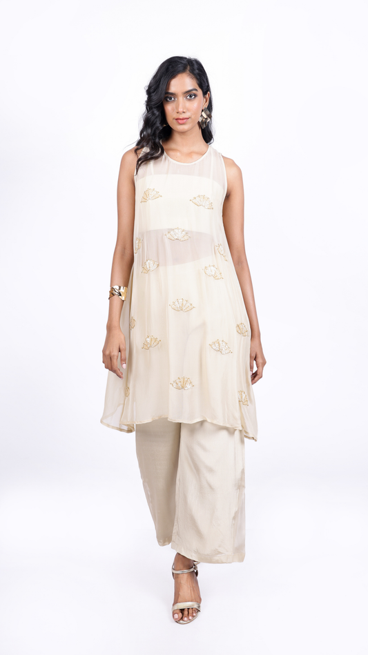 Elaris by Cascades: Embroidered Coord set
